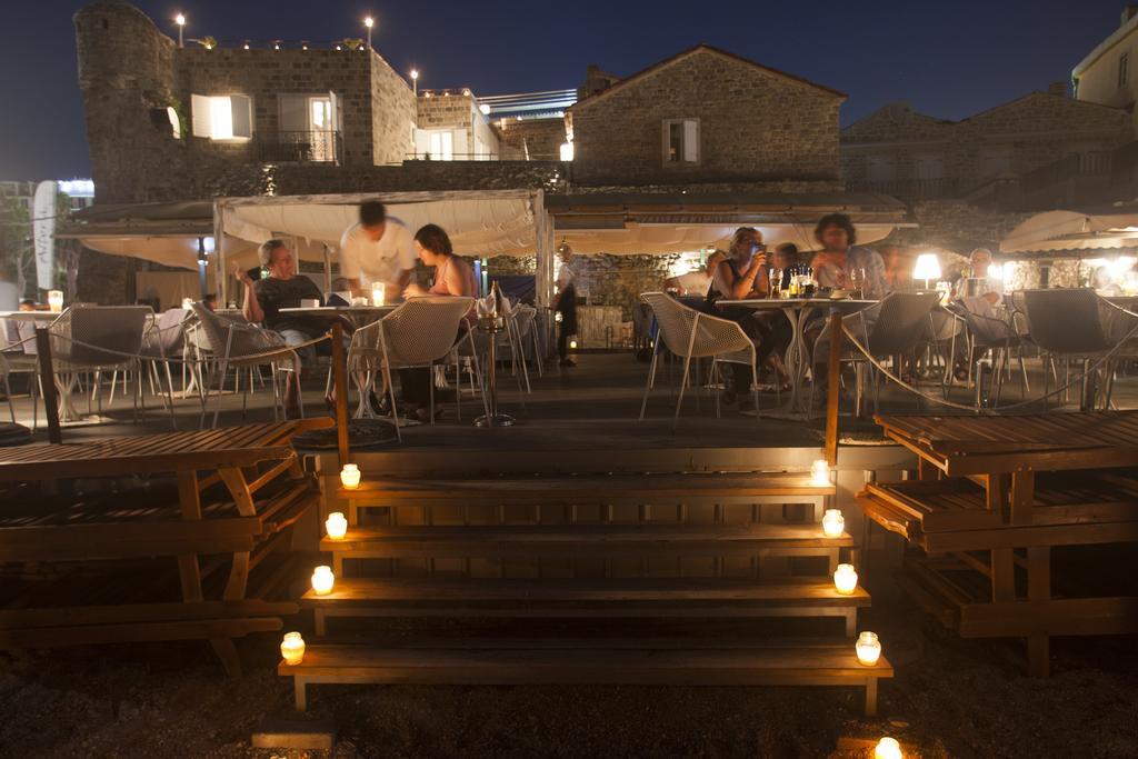 בודווה Hotel Astoria מראה חיצוני תמונה